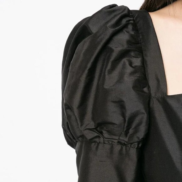 New Macgraw Romantic 100% Silk Square Neckline Black Blouse Bridgerton NWT 2 - Picture 5 of 16